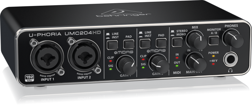 BEHRINGER UMC204HD