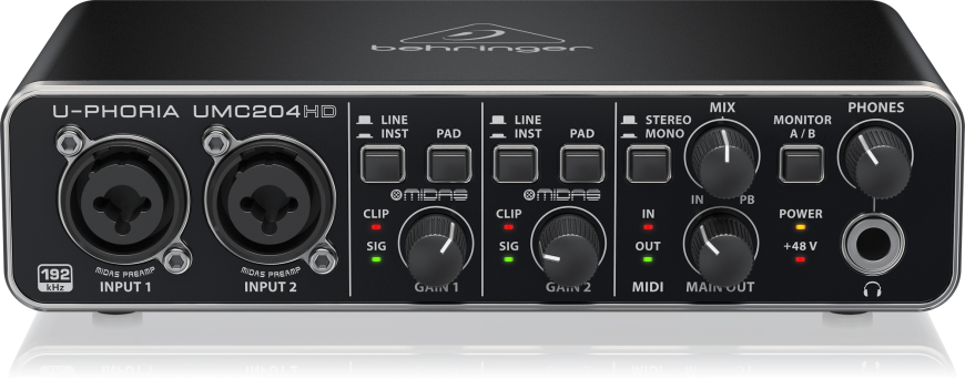 BEHRINGER UMC204HD