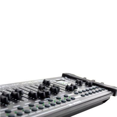 FREE COLOR C384