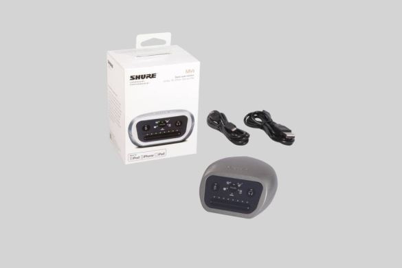 SHURE MVL/A