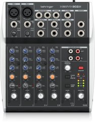 BEHRINGER XENYX 802S