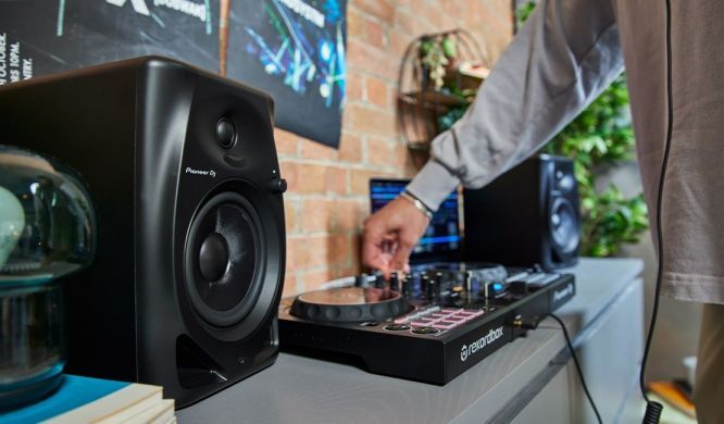 Студийная мониторная система PIONEER DM-40D-BT 85217 фото